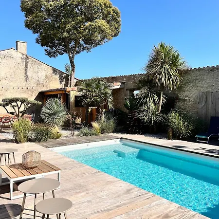 Villa De Grammont 640